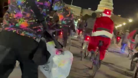 Santa Rides with the wheelie boys to the United States Capital!