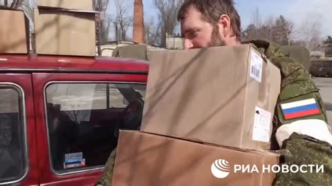 The military correspondents handed over the second batch of vital medicines to the Volodarsk hospital near Mariupol