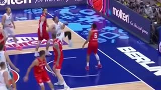 200 iq play @fiba