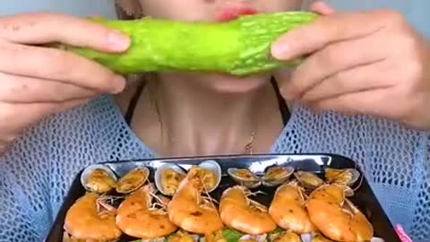 Eat to eat ASMR Chinese mukbang wierd Food🥗🥓Fast Food Eating Show