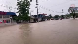 ***Puerto Rico Paralyzed : Widespread Flooding After Days of Torrential Rain***