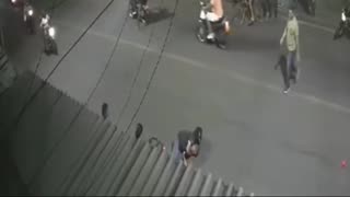 Video accidente motociclista y ciclista Barrancabermeja
