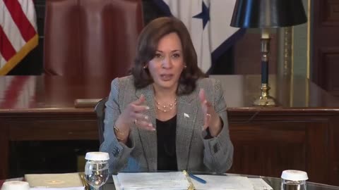 Kamala Fails Miserably While Trying To Explain Artificial Intelligence