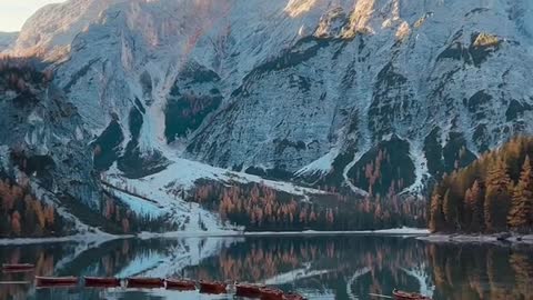 Can you imagine a paddle across this calm Italian lake