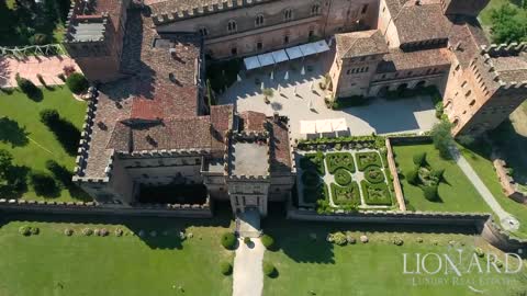 Majestic Italian castle for sale Milan, Italy - Ref. 0562