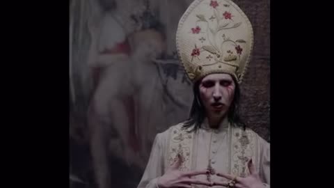 Marilyn Manson reads the Bible