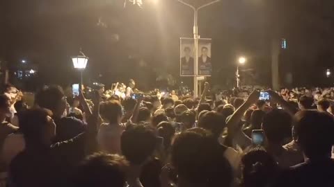 天津大学学生集体抗议封校：“打倒形式主义，打倒官僚主义”