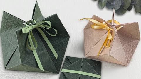 DIY Gift Wrapping - Making Beauiful Gift Bag