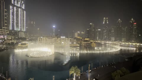 Dubai Burj Khalifa fountain show