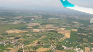 Approach and landing near Venice Italy ( Trieste Airport)