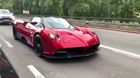 Pagani Huayra Roadster rolling through London