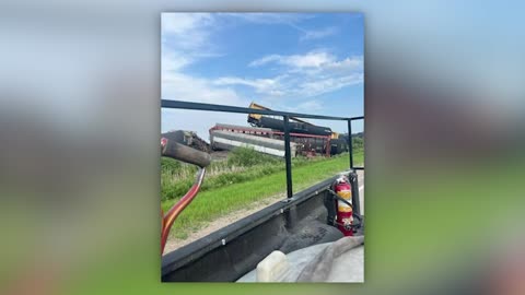 Train carrying hazardous materials derails in Minnesota