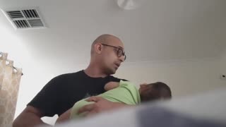 Mora Fjale - Indian dad sings Albanian_Kosovo song for Son's bedtime - Tej