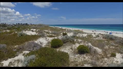 WESTERN AUSTRALIAN BEACH SCENE
