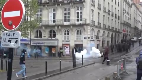 Protest in Nantes, France continues