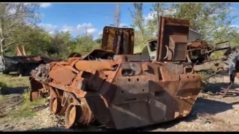 Ukraine finds new TANK GRAVEYARD packed with wrecked Russian vehicles