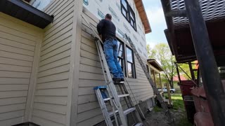 Installing Some House Siding