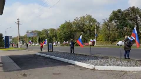 Donetsk residents celebrate reunification with Russia
