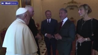 Sylvester Stallone and his family meet the pope