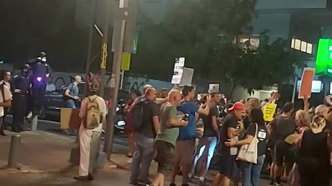 Thousands march in tel aviv, 0 media coverage