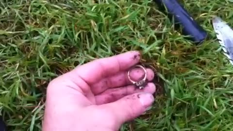 Season 2 , 103rd hunt of 2012 , Finding 2 rings metal detecting