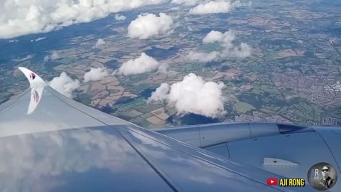 MALAYSIA AIRLINE A350 BEAUTIFUL LANDING SCENERY IN HEATHROW INT AIRPORT TERMINAL 4 ( TIMELAPSE )