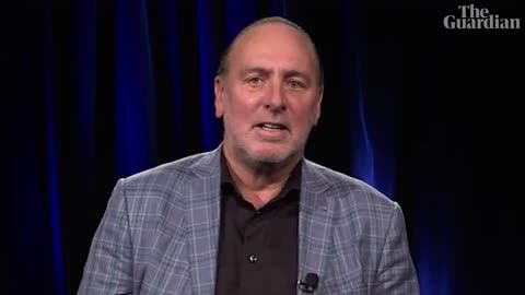 Brian Houston vows to fight allegations of concealing his father's child sex abuse