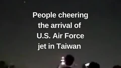 Pelosi lands in Taiwan