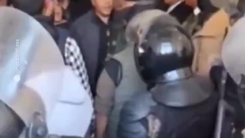 BREAKING: New video has been released of the confrontation of Bolivian