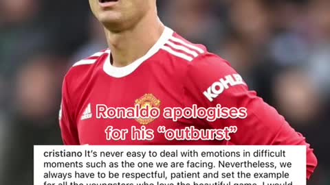 Ronaldo smashes fan'sphone on ground afterMan United loss