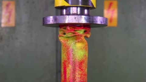 Hydraulic press vs Bullets