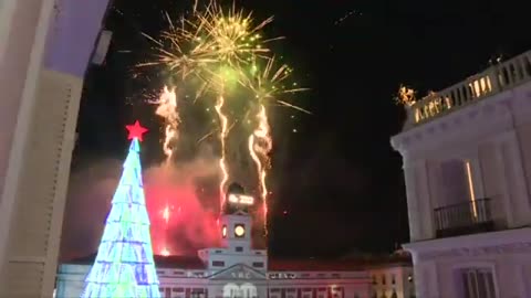Madrid rings in New Year with fireworks show at Puerta del Sol square 2024