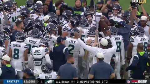 Pete Carroll gets hyped with his team