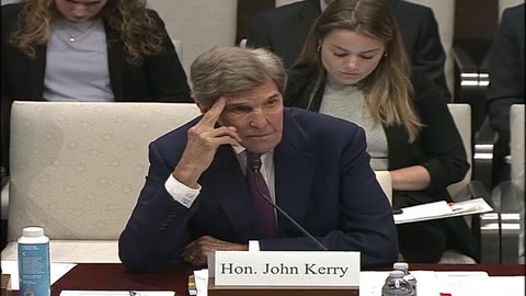 John Kerry refuses to call Xi Jinping a "dictator"