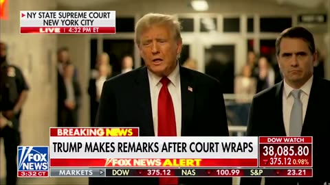 USA: Trump Speaks With Reporters After 4th Day of Witness Testimony!