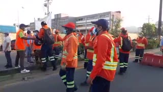 Empleados de los peajes de Cartagena piden que los dejen trabajar