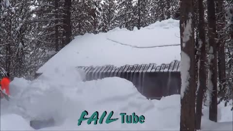 Awesome Roof Snow Removal Tools ! Amazing Snow Sliding Off The Roof