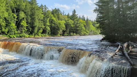 Lower Tahquamenon Falls