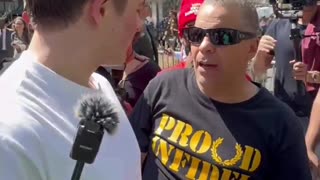 DNC Harry humiliated by Trump supporters outside of NYC Courthouse 😂