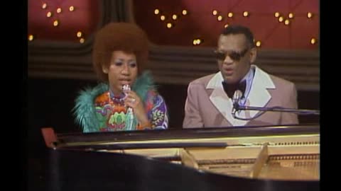 Aretha Franklin & Ray Charles - It Takes Two To Tango = Music Video 1975