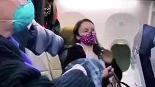 Karen gets kicked off a plane…😳😲