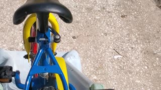 Hot Wheels Kid's Bicycle - Slide Test