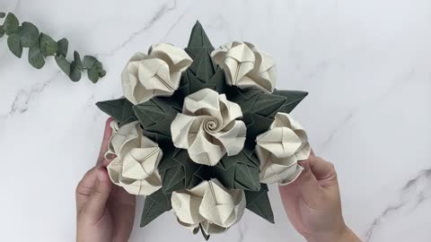 DIY Gift Wrapping - Origami Flower Ball Tutorial (1_2)