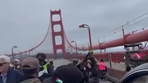 Golden Gate Bridge Blocked By Pro-Hamas Protesters For Hours…Cops Do Nothing…Drivers Getting Fed Up