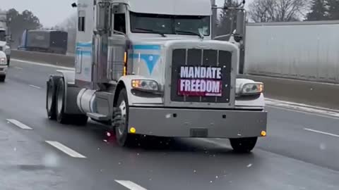 Trucker freedom convoy 2022