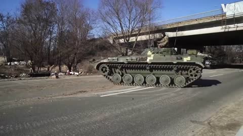 Ukrainian Forces Capture Russian Military Vehicles