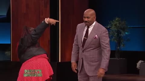 Steve Hooks Up A Handsome Bachelor with an Audience Member! II Steve Harvey