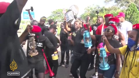 Ghana power crisis_ Protesters demand president resign over blackouts and economic decline