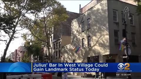 Julius' Bar up for landmark status