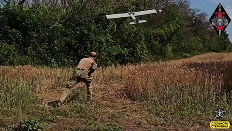 Ukrainian Drone Crews Target a Russian Heavy Gun